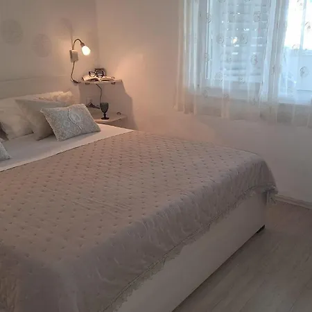 With Parking Space Hvar - 11936 Apartman